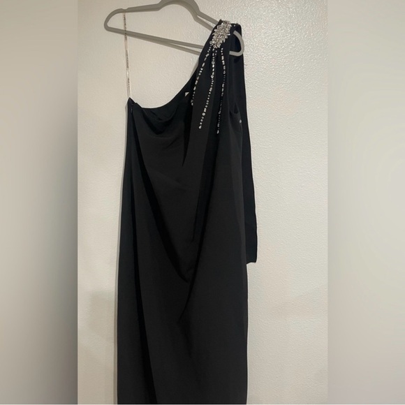 New Sachin & Babi Black Leslie Beaded Drape One Shoulder Crepe Gown In Size 14 - Picture 6 of 8